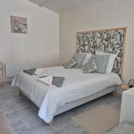 Holiday home La Bulle De July Argancon
